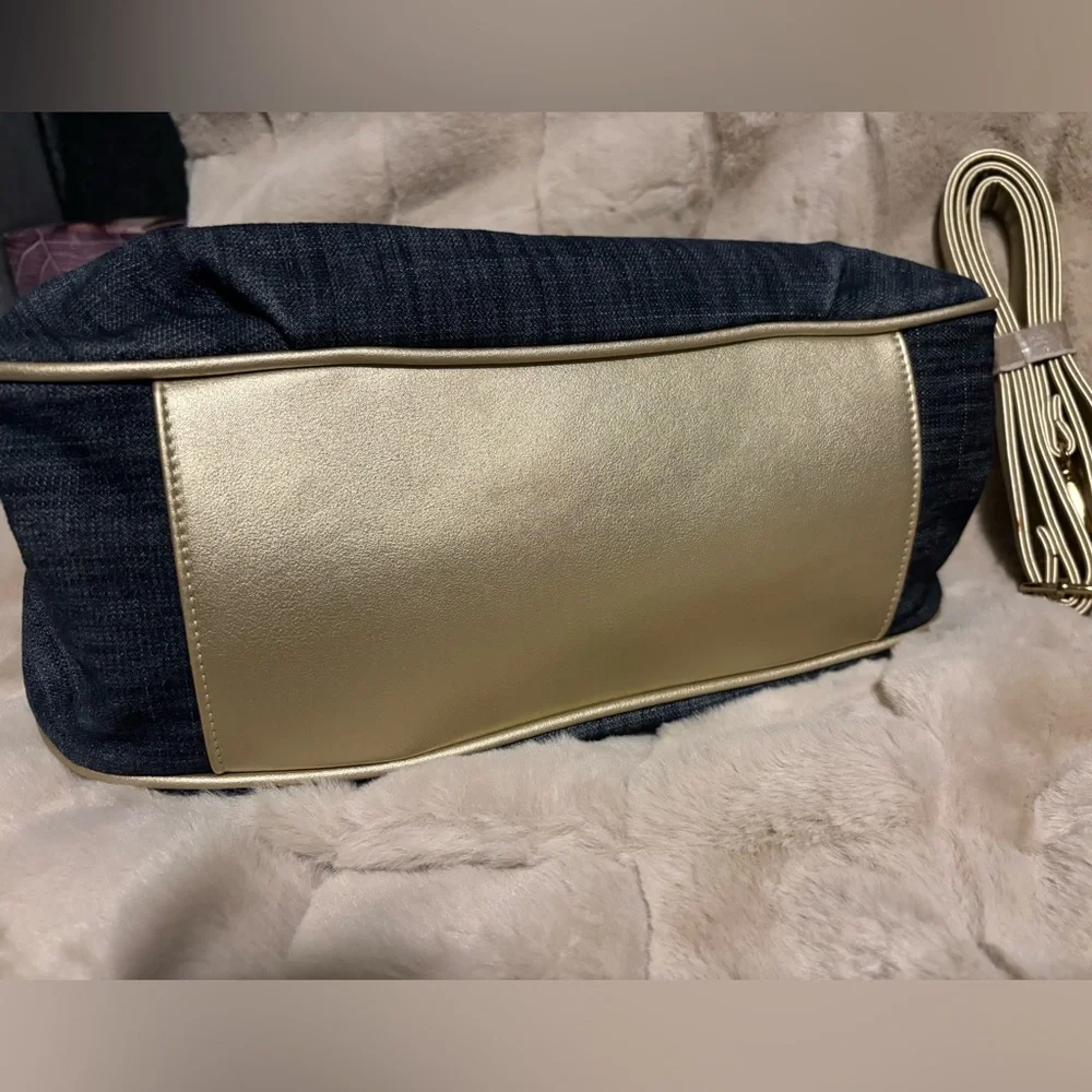 Source Unknown Denim and Gold Floral Shoulder Bag - Picture 4 of 8